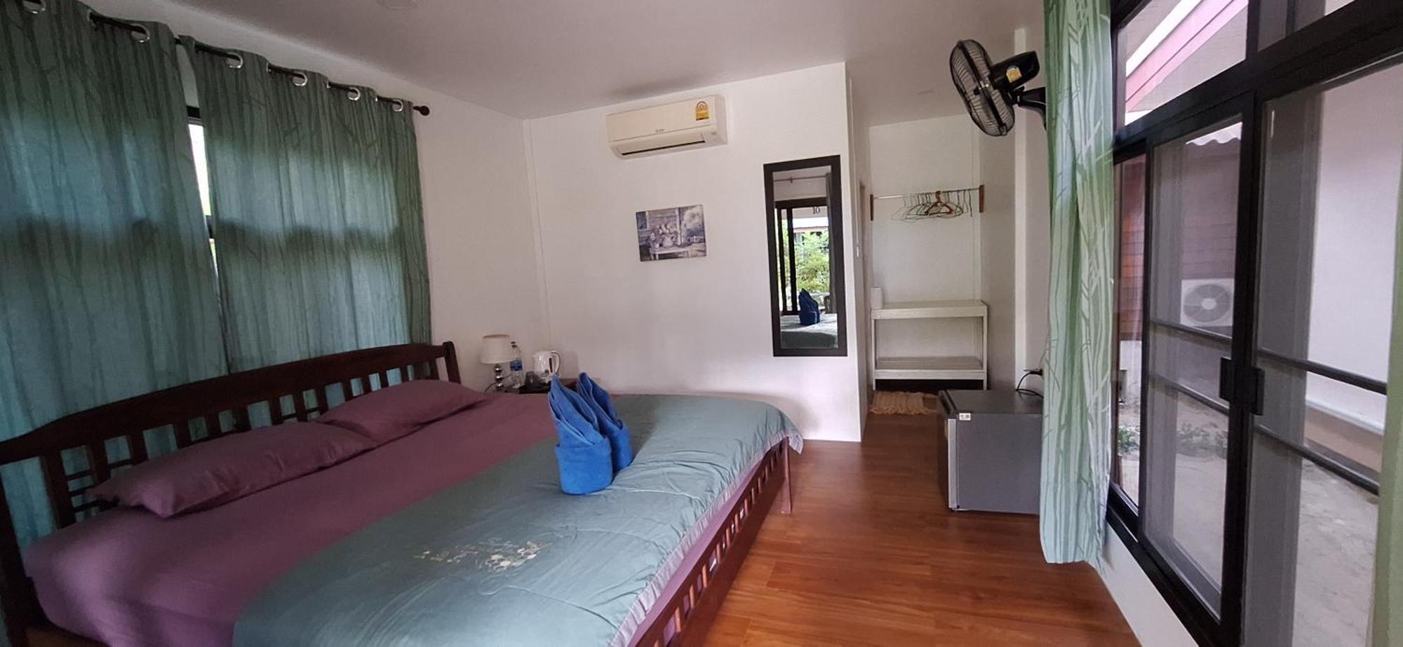 Ibiza Beach Resort Haad Yao Esterno foto